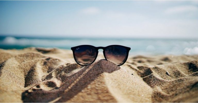Facebook ve Ray-Ban